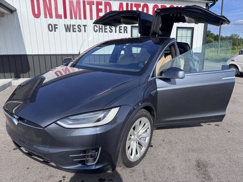 Used 2016 Tesla Model X 90D AWD/4WD image 10