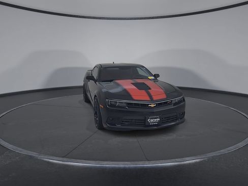Used 2015 Chevrolet Camaro SS w/ RS Package RWD image 5