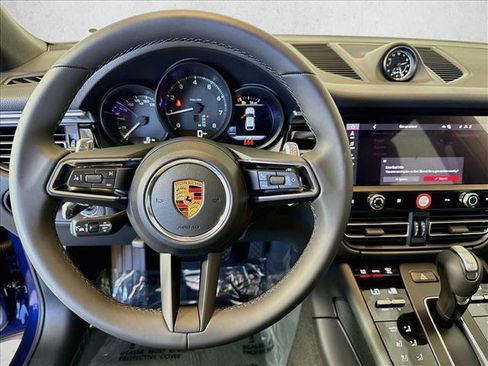 New 2026 Porsche Macan AWD/4WD image 13