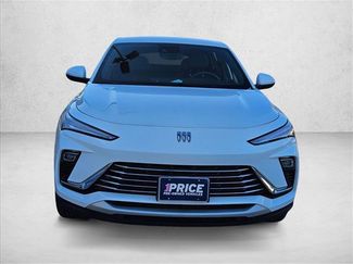 Used 2025 Buick Envista Preferred video 2