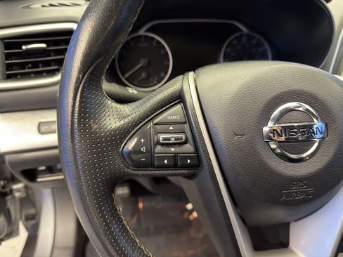 Used 2016 Nissan Maxima 3.5 SV image 16