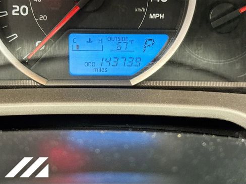 Used 2013 Toyota RAV4 XLE AWD/4WD image 14