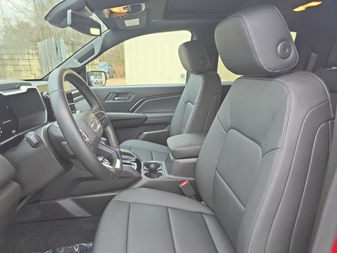 Used 2025 GMC Canyon Elevation w/ Convenience Package image 13