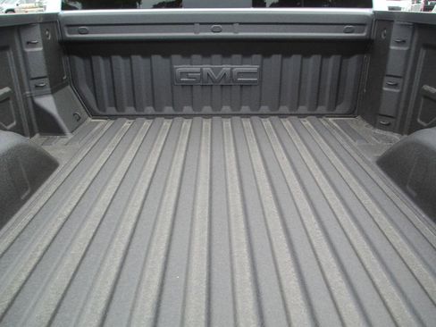 New 2026 GMC Sierra 1500 Denali w/ Denali Reserve Package AWD/4WD image 6