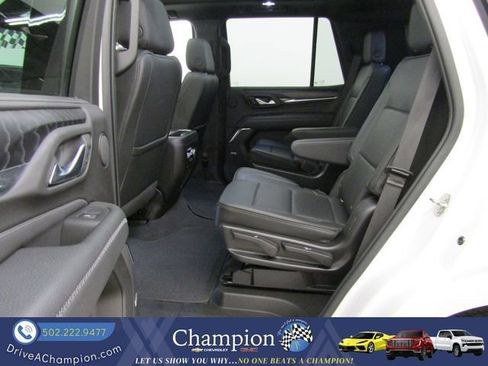 Used 2022 GMC Yukon Denali AWD/4WD image 21