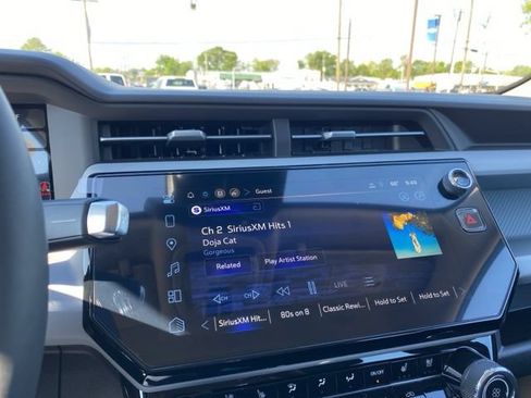 New 2027 Chevrolet Bolt RS w/ Technology Package FWD image 25