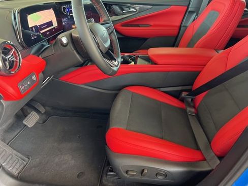 New 2025 Chevrolet Blazer EV RS image 18