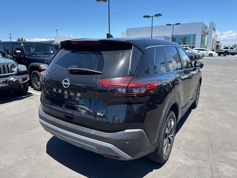 Used 2023 Nissan Rogue SV FWD image 19