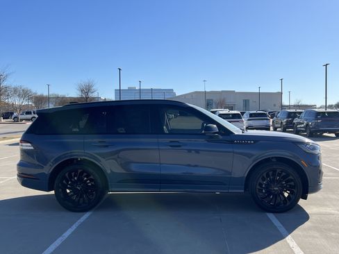 New 2026 Lincoln Aviator Reserve w/ Luxury Package image 10