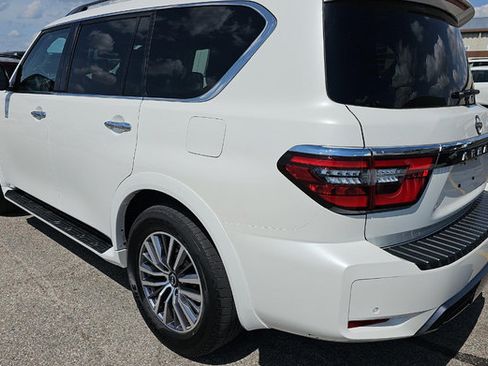 Used 2023 Nissan Armada SL w/ Cargo Package AWD/4WD image 9