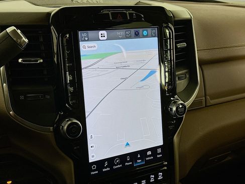 Used 2022 RAM 3500 Laramie image 22