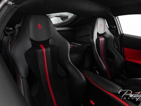Used 2020 Ferrari 812 Superfast RWD image 45