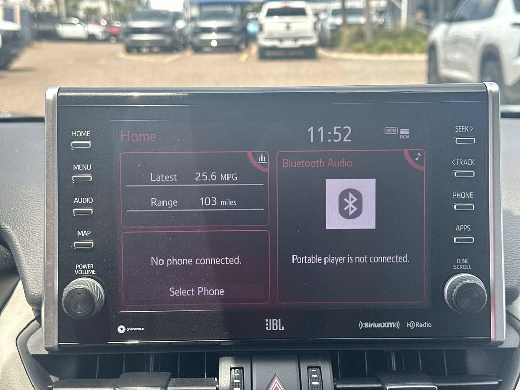 Used 2022 Toyota RAV4 Limited AWD/4WD image 29