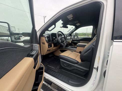 New 2026 Ford F350 Lariat AWD/4WD image 14