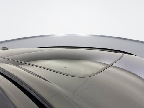 Used 2025 Volvo XC60 B5 Plus image 17