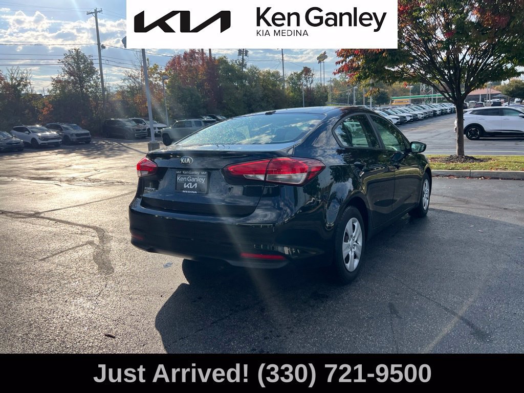 Used 2017 Kia Forte LX FWD image 5