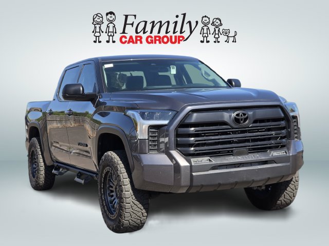 Used 2024 Toyota Tundra SR5 w/ SR5 Premium Package RWD image 2