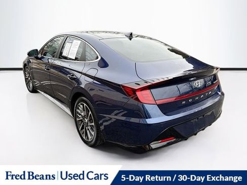 Used 2022 Hyundai Sonata Limited w/ Preferred Accessory Package image 6