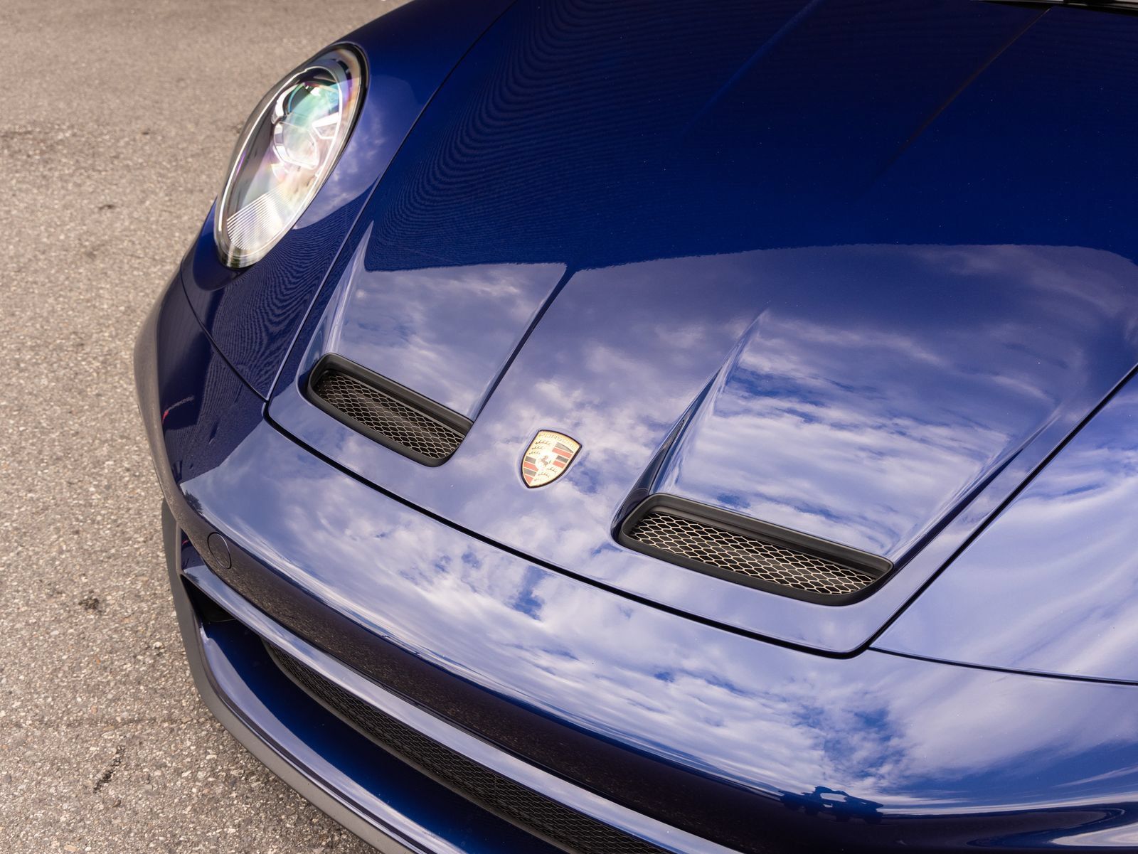 Certified 2022 Porsche 911 GT3 RWD image 10