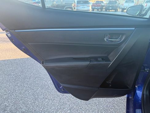 Used 2014 Toyota Corolla S Premium image 15
