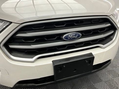 Used 2022 Ford EcoSport SE w/ SE Convenience Package image 4