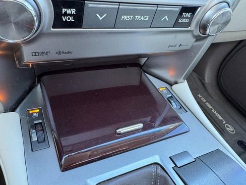 Used 2019 Lexus GX 460 Premium w/ Premium Package image 15