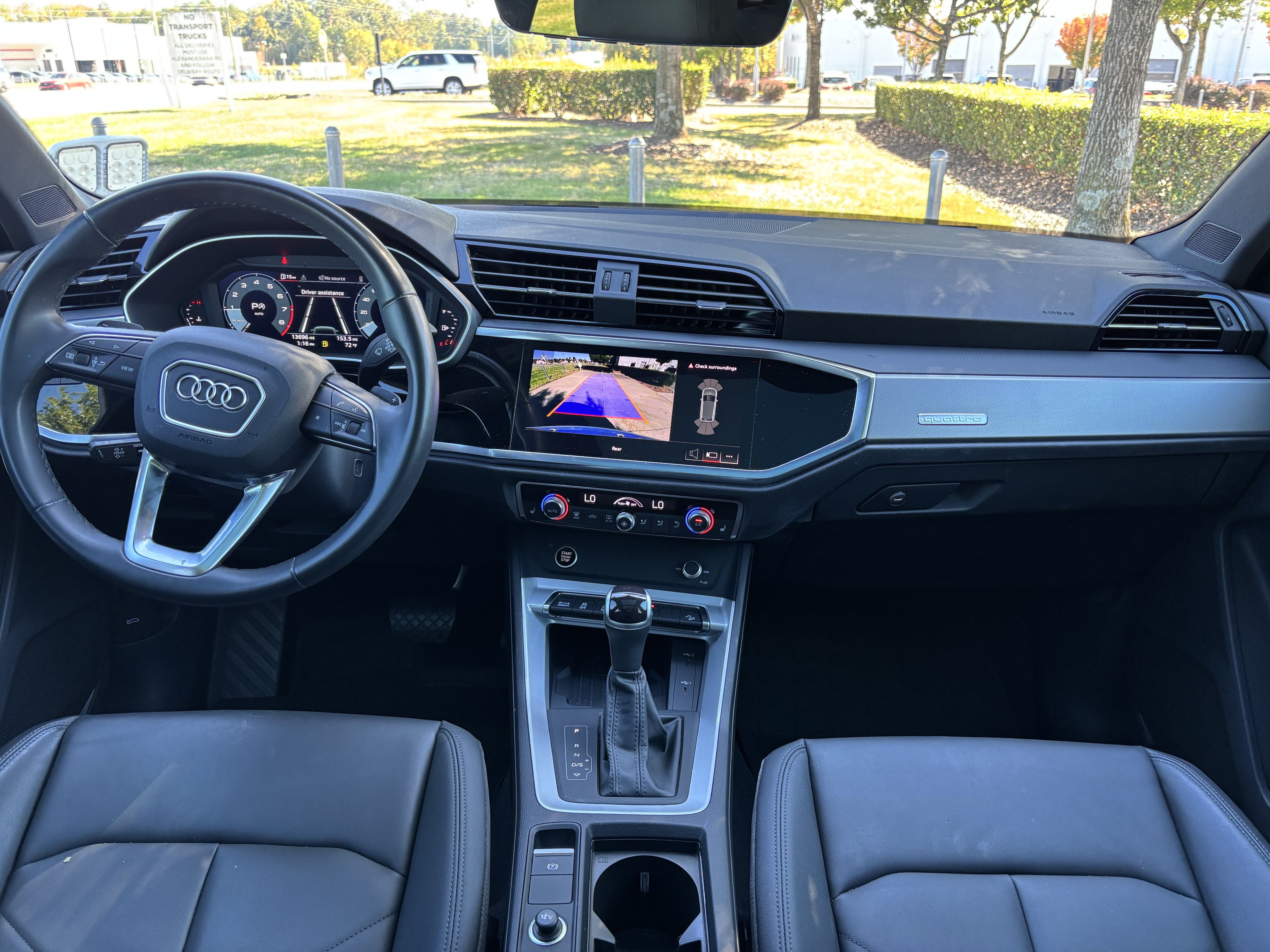 Used 2024 Audi Q3 2.0T Premium AWD/4WD image 32