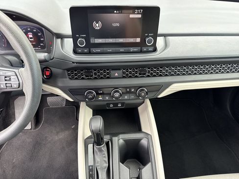 Used 2023 Honda Accord LX image 23