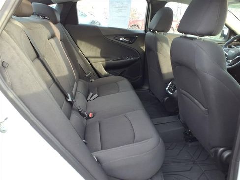 Used 2023 Chevrolet Malibu LT w/ Sport Edition image 15