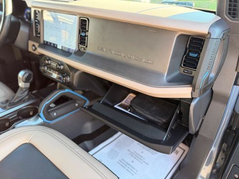 Used 2024 Ford Bronco Wildtrak AWD/4WD image 20