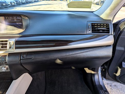 Used 2013 Lexus LS 460 AWD image 33