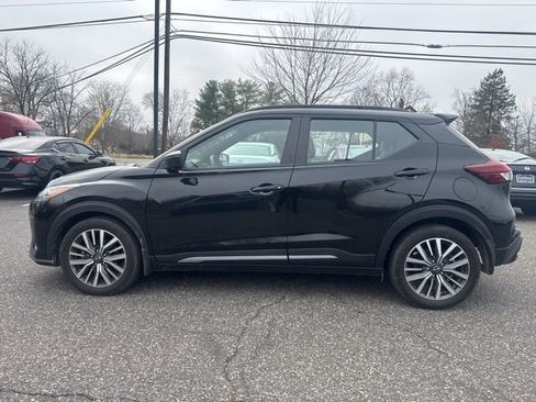 Certified 2024 Nissan Kicks SR w/ SR Premium Package image 5