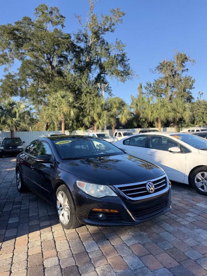 Used 2010 Volkswagen CC Luxury FWD image 3