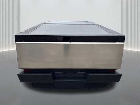 Used 2025 Tesla Cybertruck AWD Crew Cab image 6