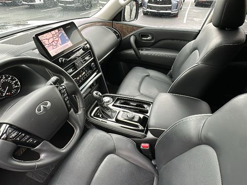 Certified 2024 INFINITI QX80 Premium Select w/ Cargo Package image 23