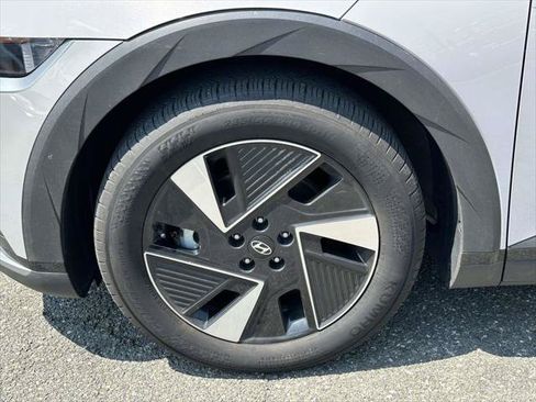 Used 2025 Hyundai Ioniq 5 SEL AWD/4WD image 10