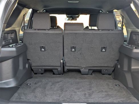 Used 2025 Toyota 4Runner SR5 image 32