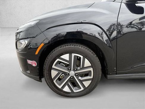 Certified 2023 Hyundai Kona Limited FWD image 21
