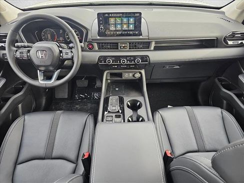 New 2025 Honda Pilot EX-L image 10