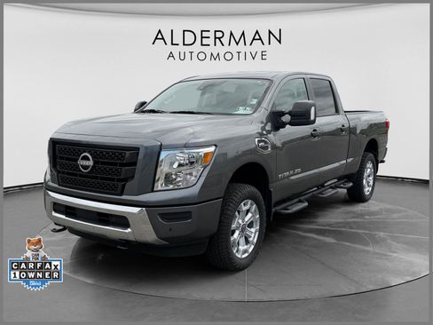 Used 2023 Nissan Titan SV w/ SV Convenience Package AWD/4WD image 1