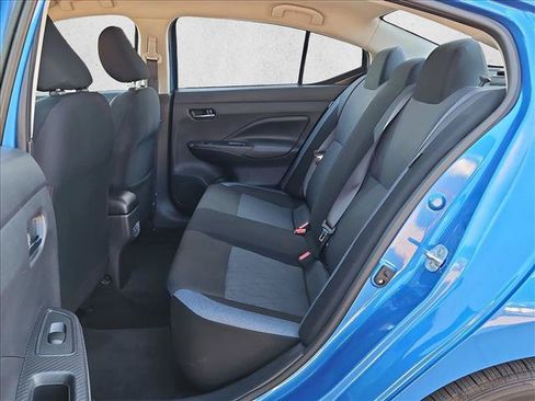 Used 2024 Nissan Versa SV FWD image 17