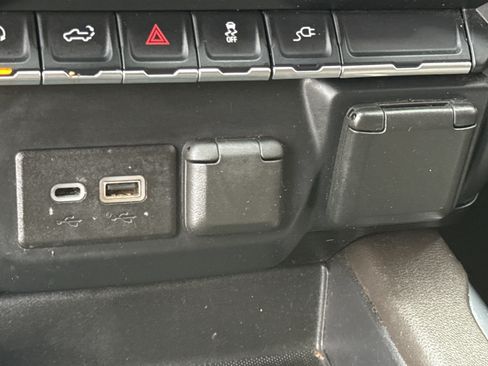 Used 2019 Chevrolet Silverado 1500 RST w/ All-Star Edition image 7