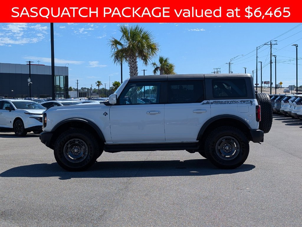 Used 2025 Ford Bronco Outer Banks w/ Sasquatch Package AWD/4WD image 2