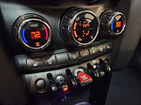 Used 2019 MINI Cooper 2-Door Hardtop FWD image 37