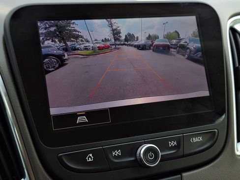 Used 2024 Chevrolet Malibu LT FWD image 21