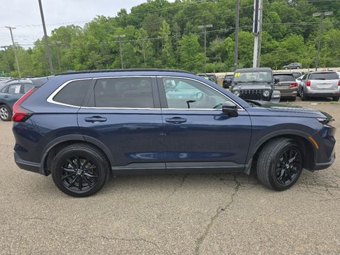 Used 2025 Honda CR-V Sport image 9