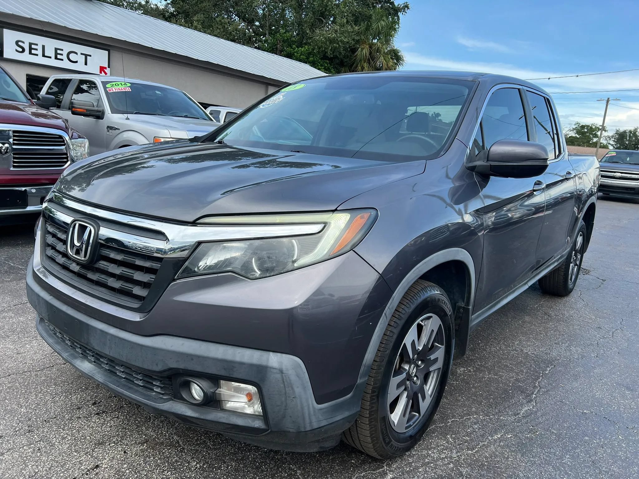 Used 2018 Honda Ridgeline RTL-T image 2