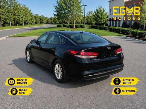 Used 2016 Kia Optima LX w/ LX Convenience Package FWD image 3