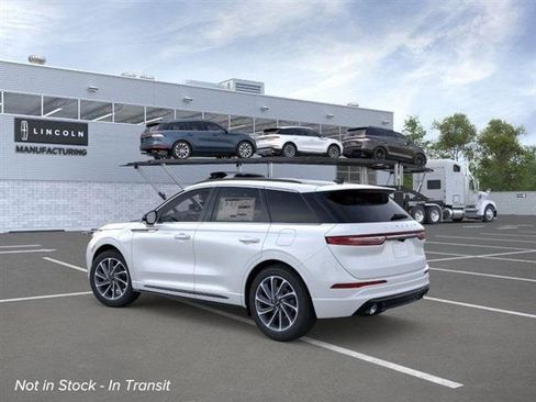 New 2026 Lincoln Corsair Grand Touring image 4