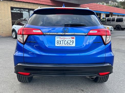 Used 2022 Honda HR-V Sport image 8